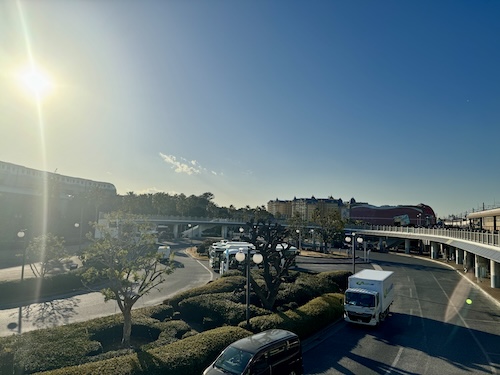 浦安市 舞浜駅前